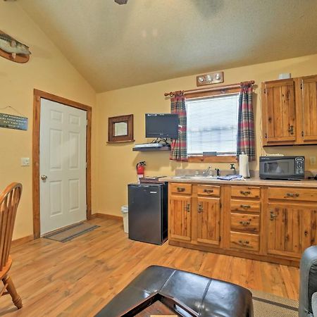 Branson Cabin With Deck Near Table Rock Lake! Екстер'єр фото