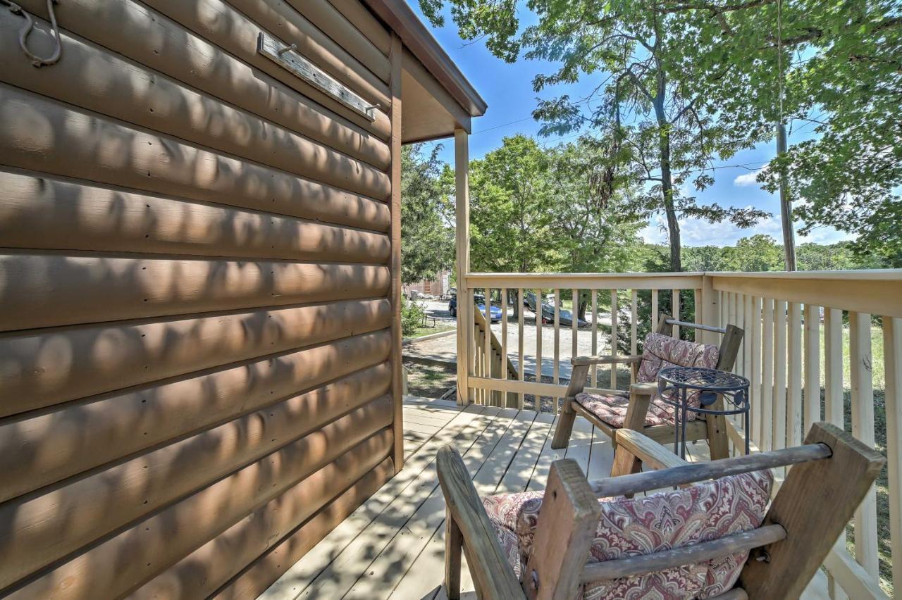Branson Cabin With Deck Near Table Rock Lake! Екстер'єр фото