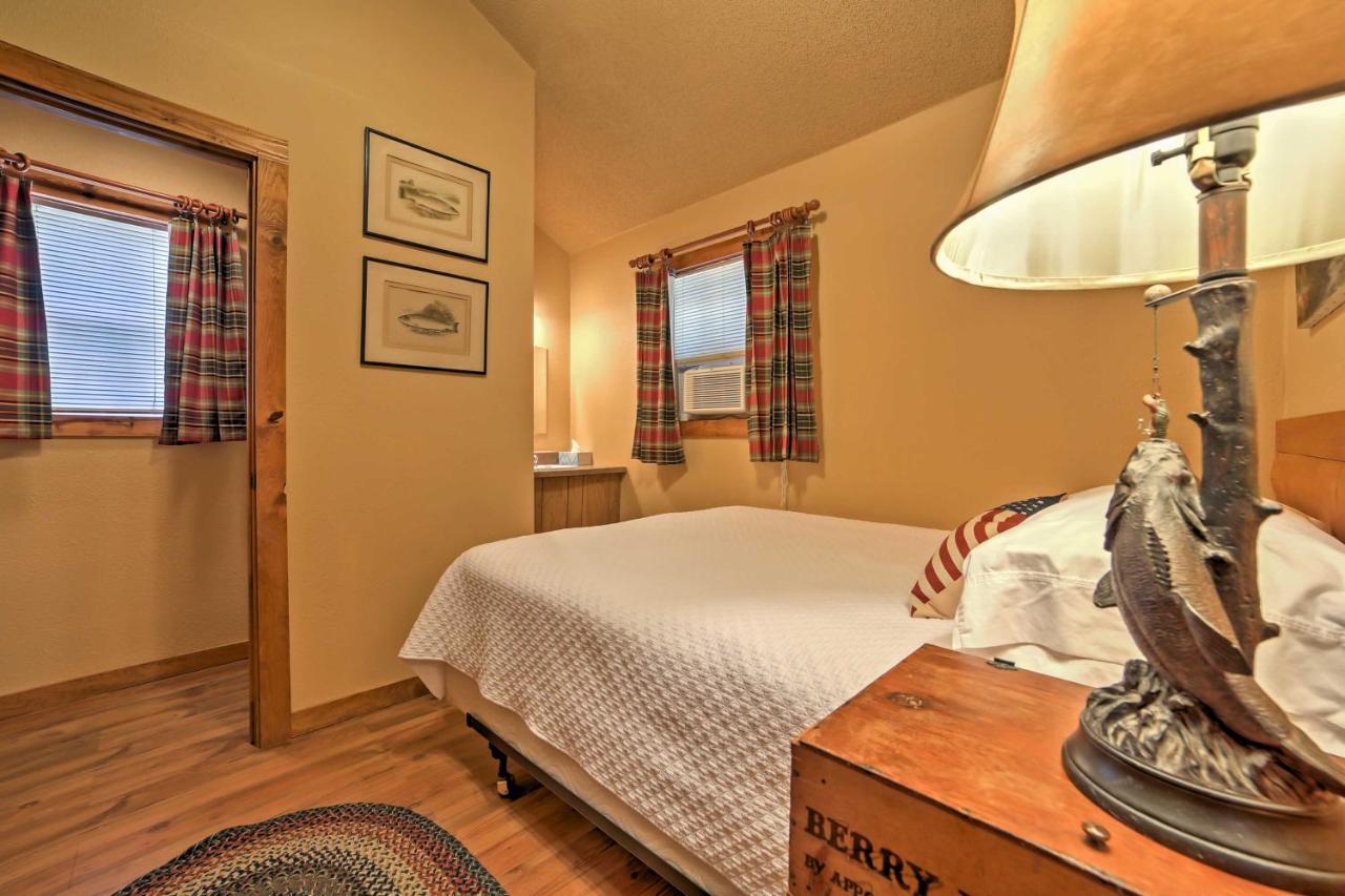 Branson Cabin With Deck Near Table Rock Lake! Екстер'єр фото