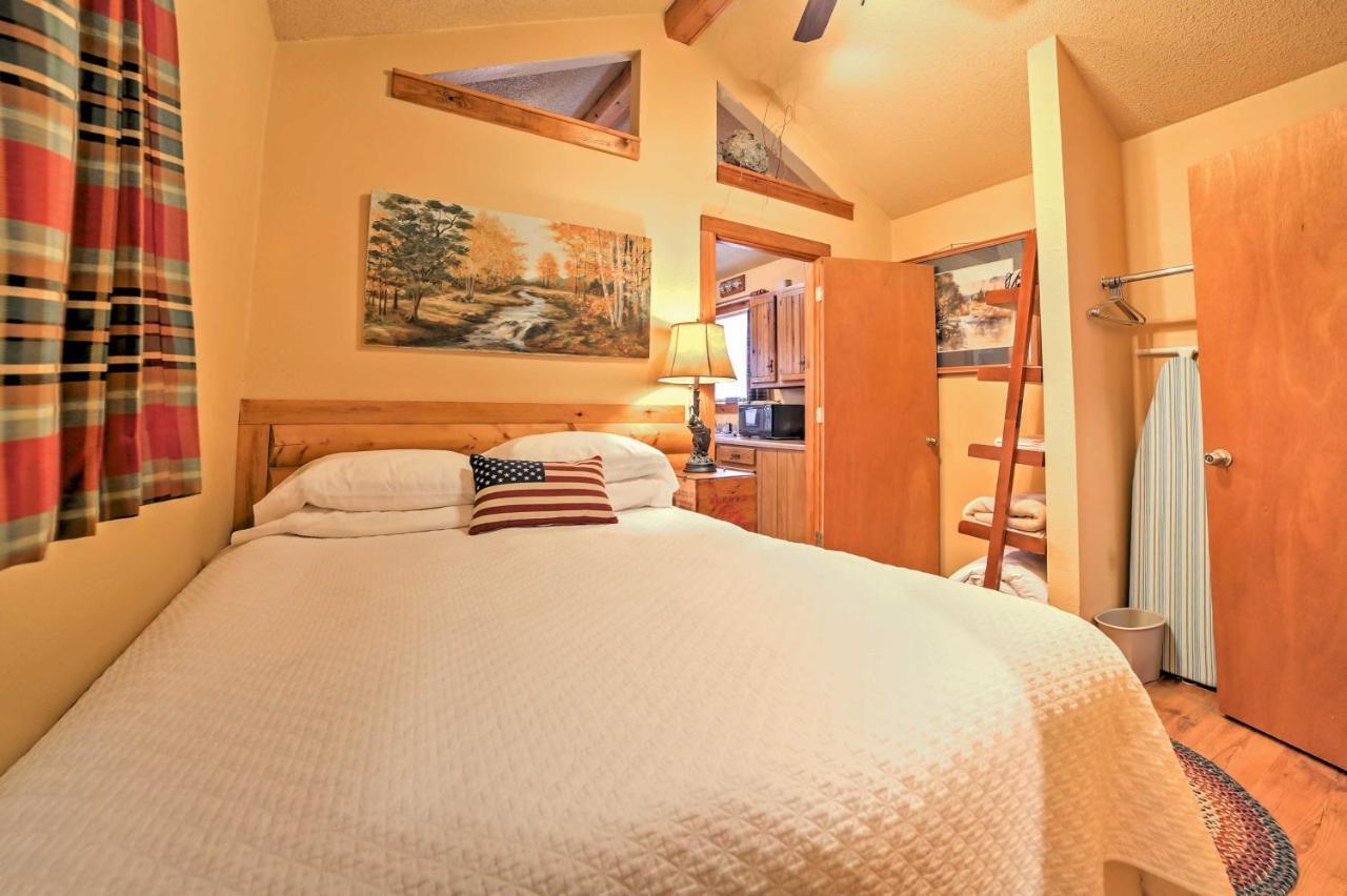 Branson Cabin With Deck Near Table Rock Lake! Екстер'єр фото