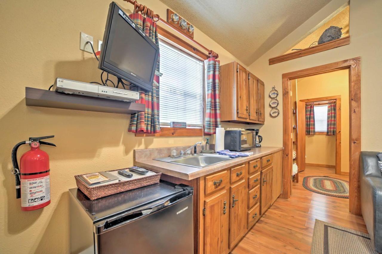 Branson Cabin With Deck Near Table Rock Lake! Екстер'єр фото