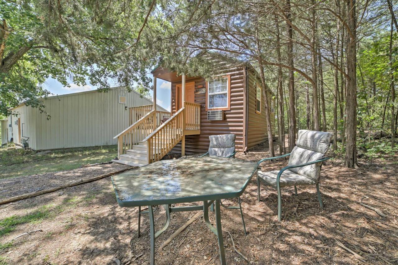 Branson Cabin With Deck Near Table Rock Lake! Екстер'єр фото