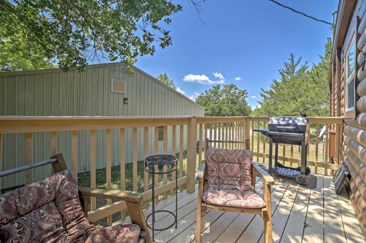 Branson Cabin With Deck Near Table Rock Lake! Екстер'єр фото