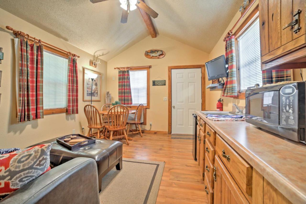Branson Cabin With Deck Near Table Rock Lake! Екстер'єр фото