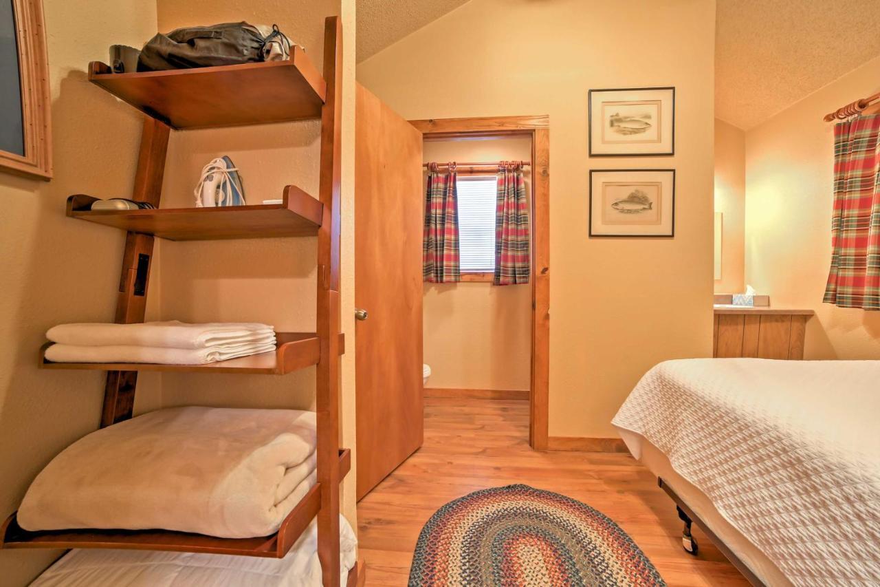 Branson Cabin With Deck Near Table Rock Lake! Екстер'єр фото